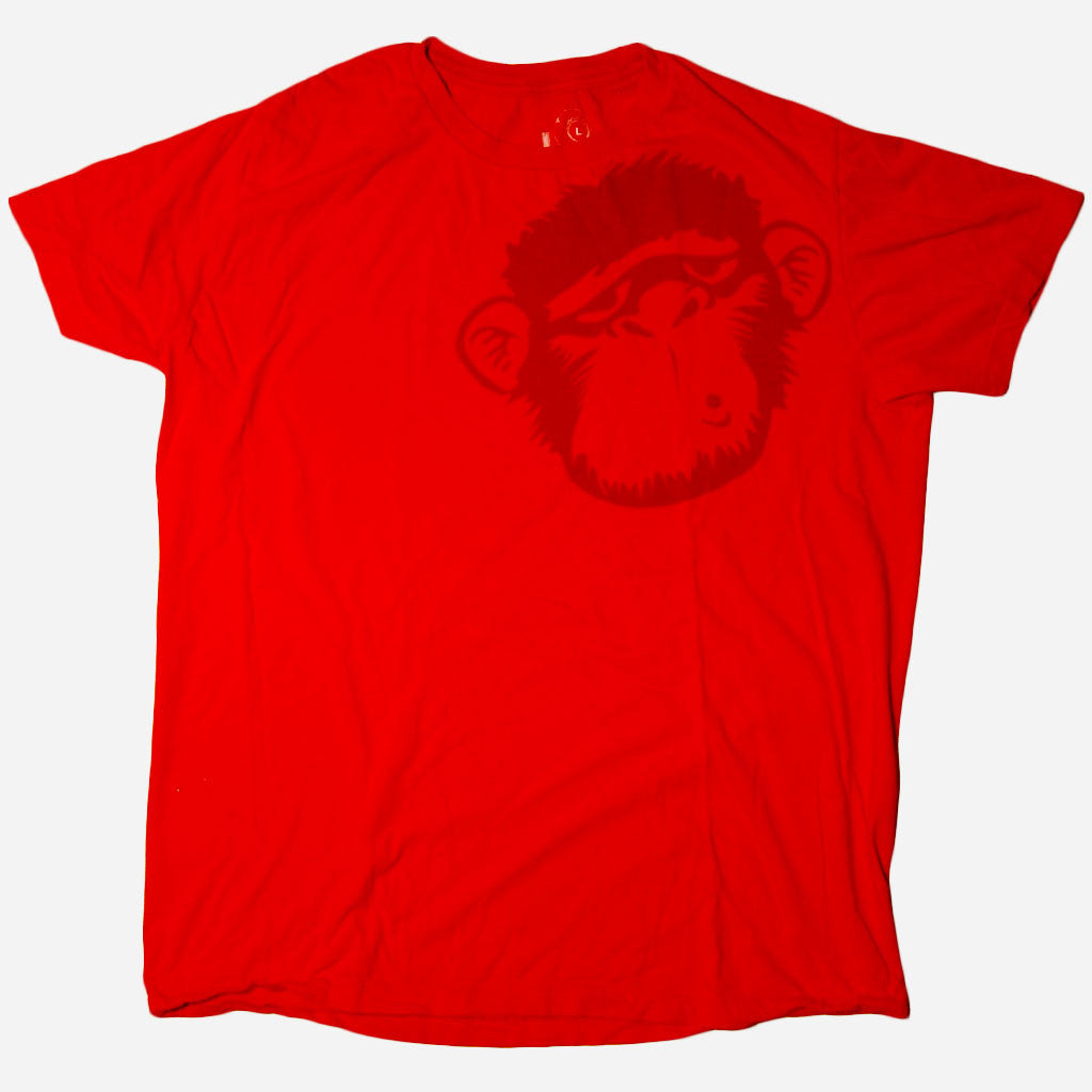 monkey not in the middle (L)  t-shirt
